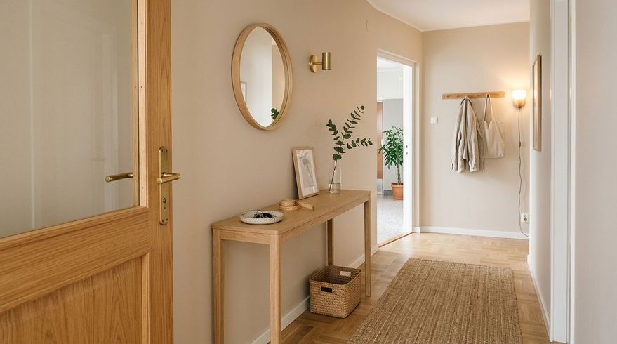 5 Entryway Measurements to Check Before Buying Storage